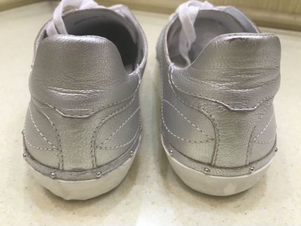 Ботинки Rebekka Minkoff новые