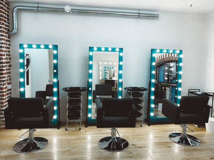 Аренда рабочева места для ПарикмахеровКолористов