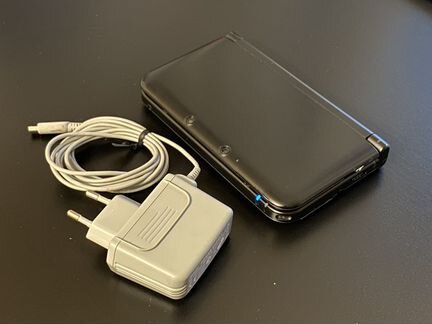 Nintendo 3DS XL
