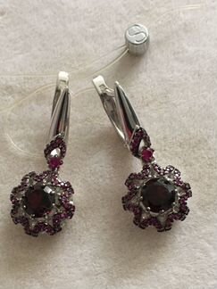 Новые Серебряные серьги с гранатами и феонитами