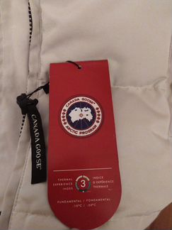 Пуховик Canada Goose