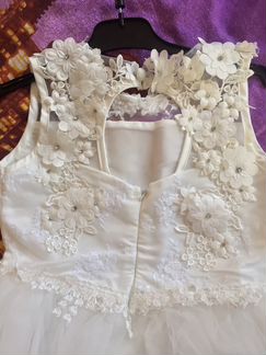 Платье новое, нарядное, для принцессы