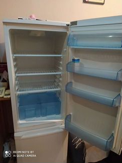 Холодильник не морозит