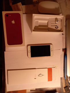 Телефон iPhone7 256gb red