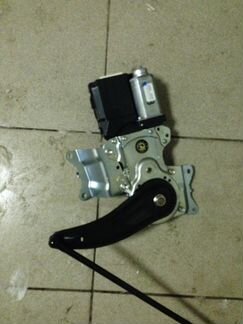 Мотор Гидравлики крышки багажника Patrol Y62