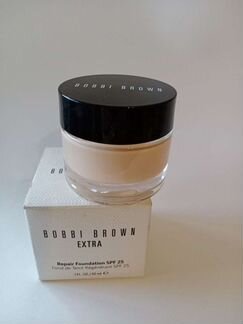 Тональный Bobbi brown 2 sand