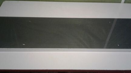 Полка из стекла,крючки держатели