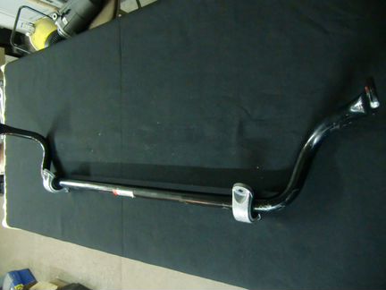 Стабилизатор передний Audi Q7 Новый