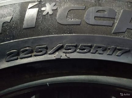 225/55 R17 Hankook Winter iCept Evo 103v