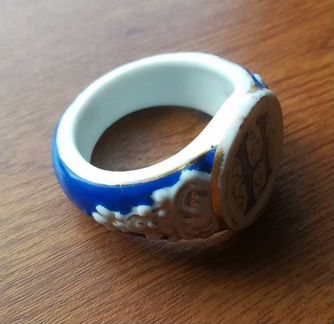 Кольцо для салфетки с вензелем 