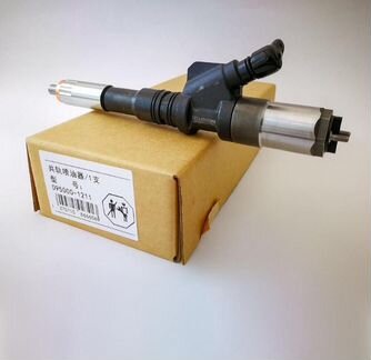 Форсунка топливная Komatsu PC400-7