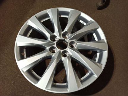 Toyota Camry V70 70 R17 диск Оригинал в идеале