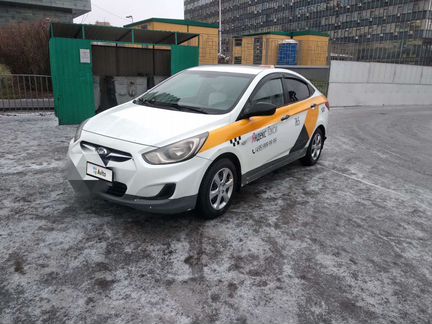 Hyundai Solaris 1.6 AT, 2013, 412 448 км