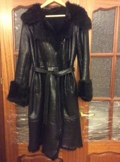 Продаю дубленку женскую