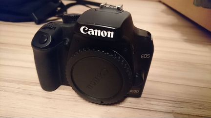Canon EOS 1000D Body и kit (в отличном состоянии)