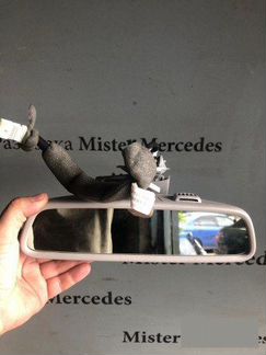 Зеркало салона Mercedes-Benz
