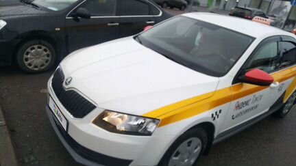 Skoda Octavia 1.6 AT, 2015, 280 000 км