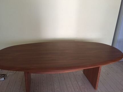 Стол переговорный мдф 230х118 орех