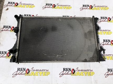 Радиатор охлаждения Renault Laguna 2