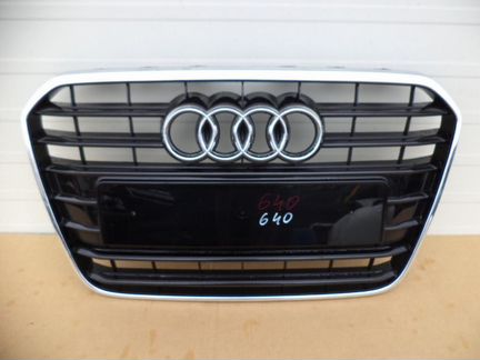 Audi A6 C7 4G Решётка радиатора дорестайл