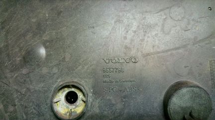 Накладка крышки багажника для volvo s70