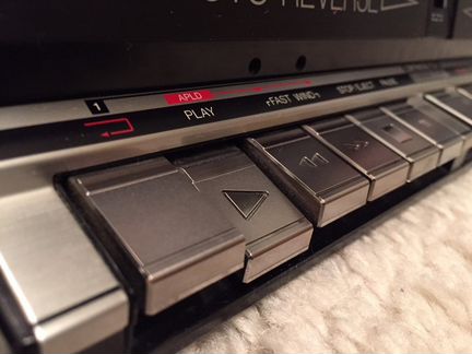 Легендарная магнитола Sharp GF-939ZP (BK) Polar