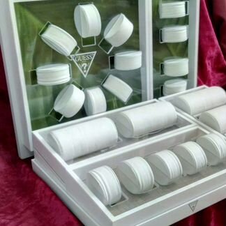 Подставка Guess №2