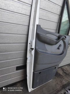 Дверь водительская. Mercedes-Benz Sprinter W901