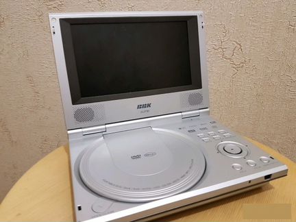 Переносной DVD плеер BBK DL373D + 23 DVD, 7 дюймов
