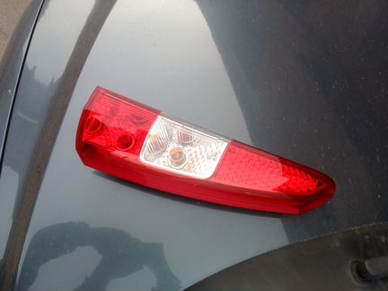 Фонарь на Вольво xc70 рестайлинг 1 задний правый в