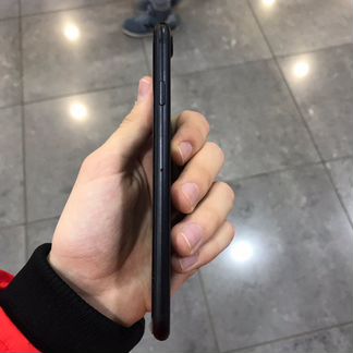Телефон iPhone 7 128gb