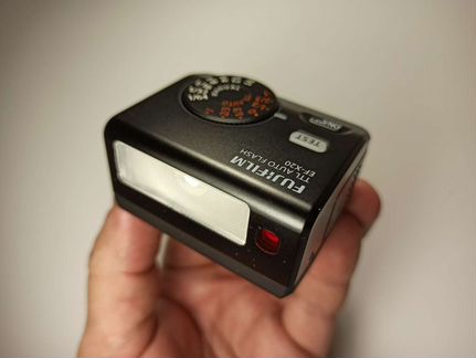 Вспышка Fujifilm EF-X20 S№121912 б.у