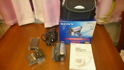 Видиокамера Sony Digital Handycam Dcr TRV19E