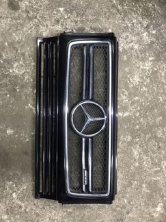 Решетка радиатора(оригинал) W463 гелик