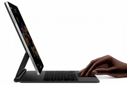 Чехол клавиатура Magic Keyboard iPad Pro 11