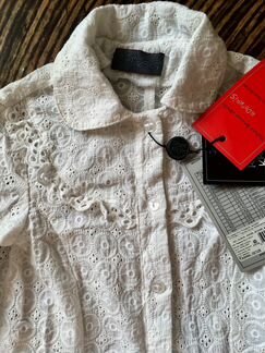 Блузка новая, рост 128, натур шитье,очень красивая