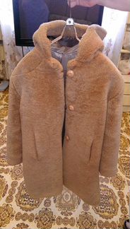 Шуба детская новая бежевая из цигейка 34 размер