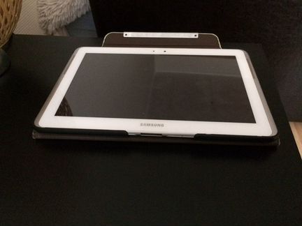 Планшет Samsung GT-P5110 16Gb