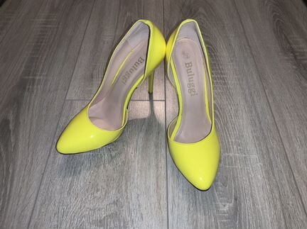 Туфли летние. 4 пары. 37,5