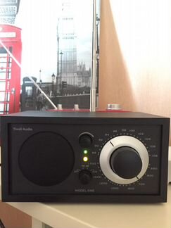 Tivoli Audio Model One (радиоприёмник)