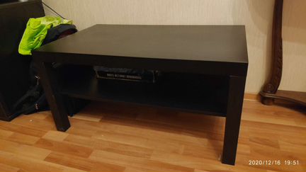 Столик журнальный