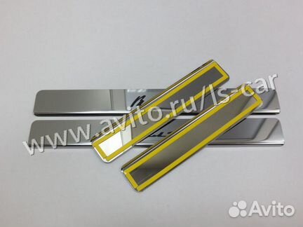 Накладки на пороги Волга с надписью