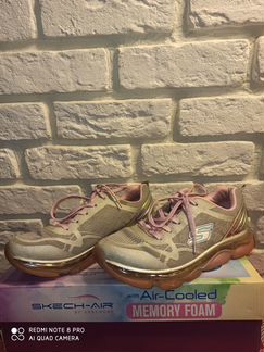 Кроссовки Skechers р. 37 б/у