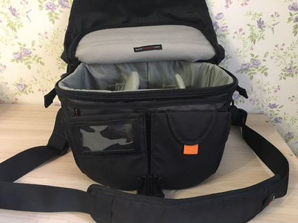 Фотосумка Lowepro Stealth Reporter D100 AW