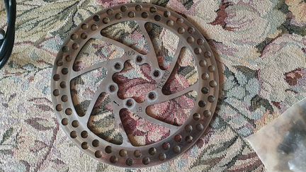 Дисковый тормоз, Седло GT