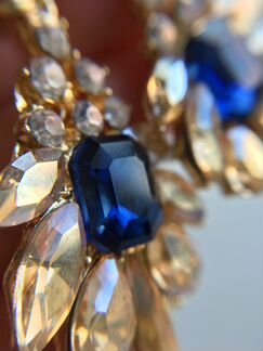 Серьги с кристаллами