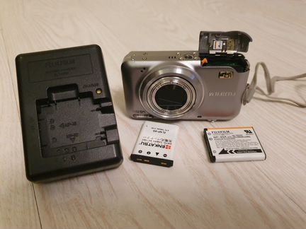 Компактный фотоаппарат FujiFilm JZ