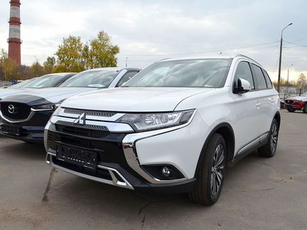 Mitsubishi Outlander 2.0 CVT, 2019