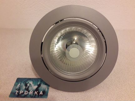Светильник встраиваемый