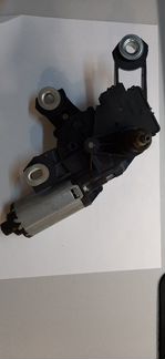 Мотор стеклоочистителя audi Q5 задний